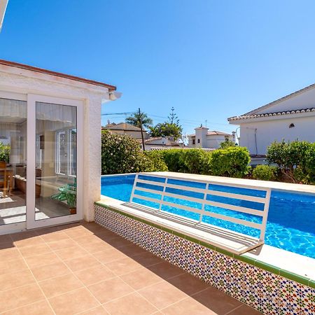 Villa Sevilla Casasol Нерха Екстер'єр фото