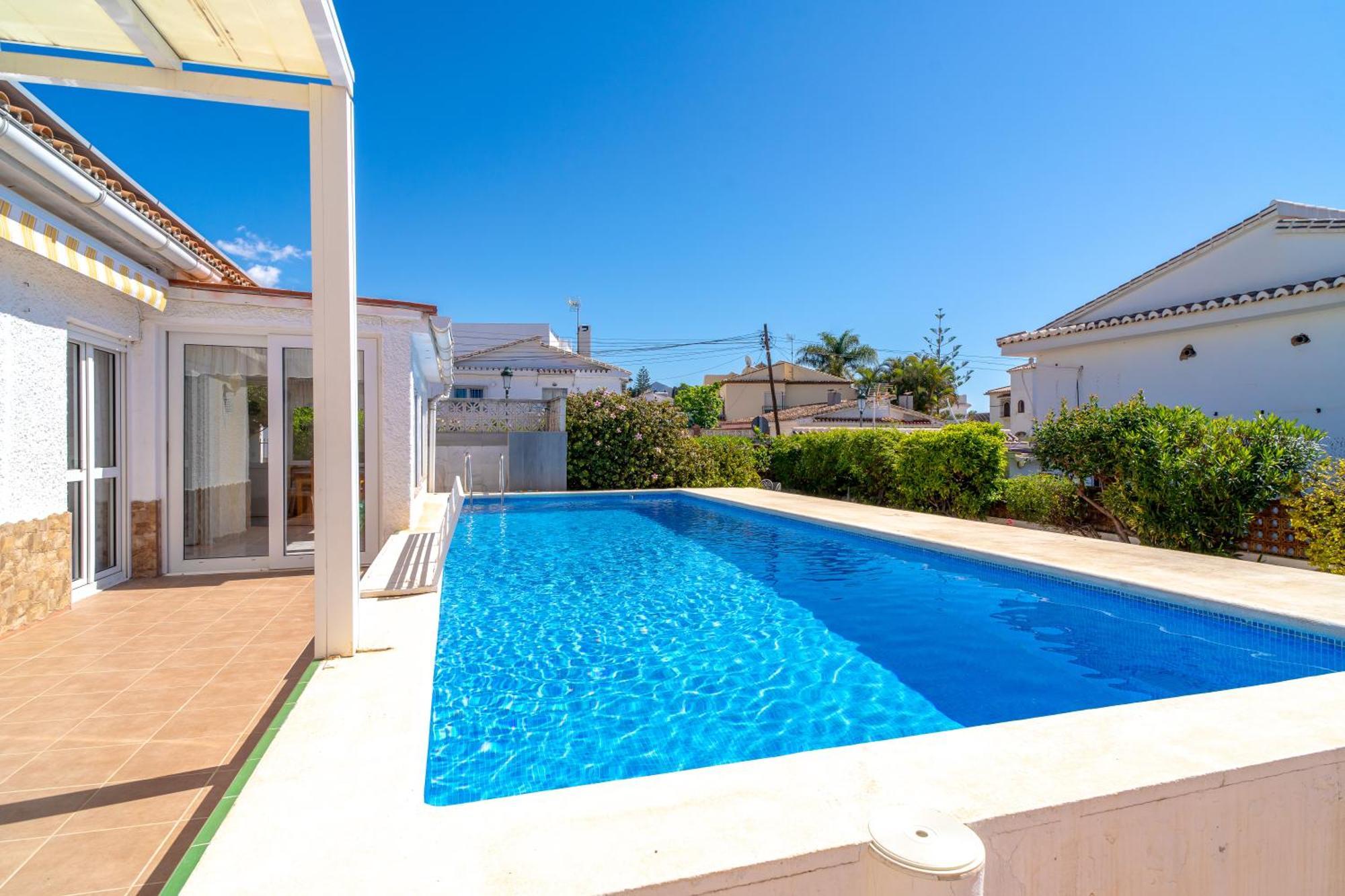 Villa Sevilla Casasol Нерха Екстер'єр фото