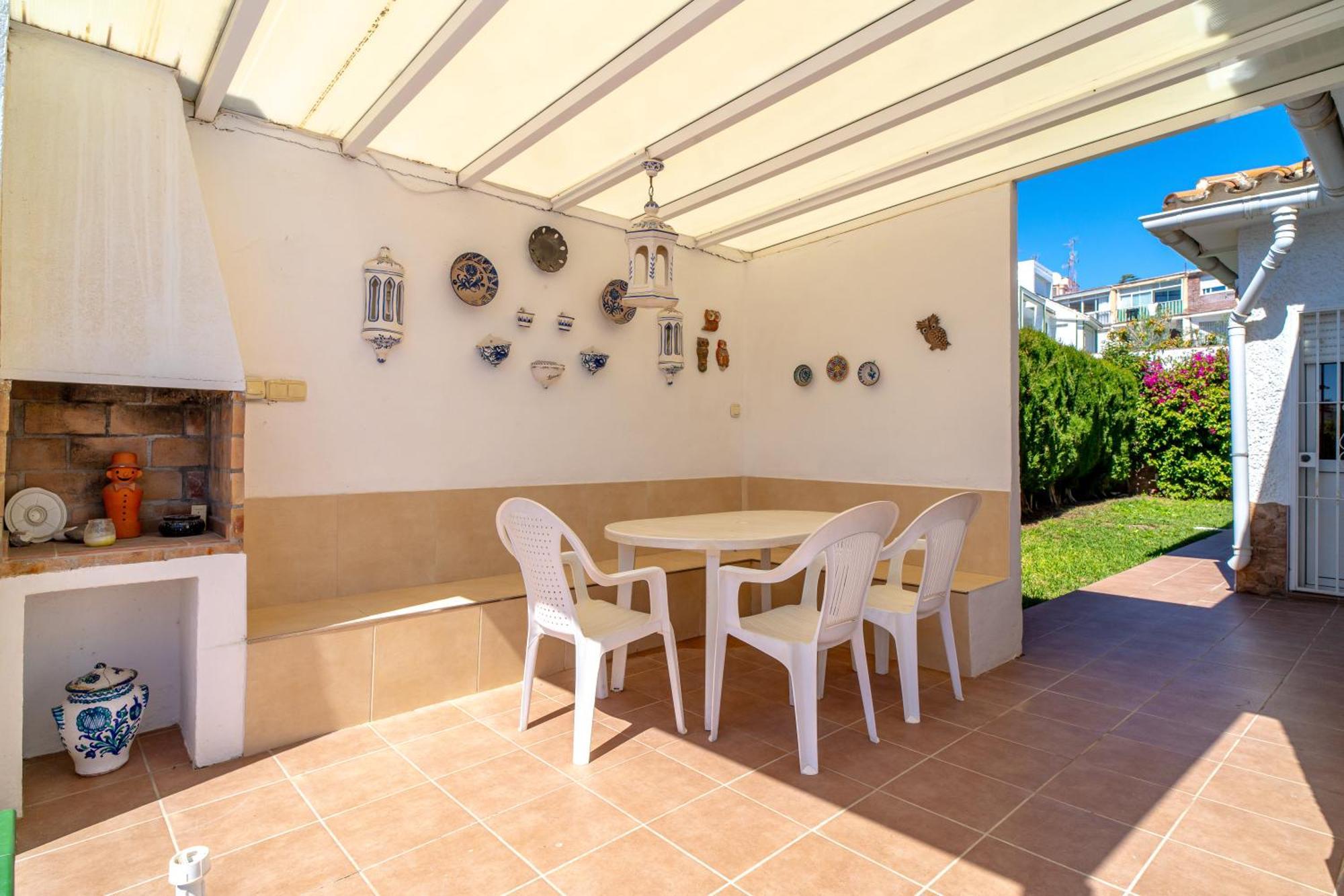 Villa Sevilla Casasol Нерха Екстер'єр фото